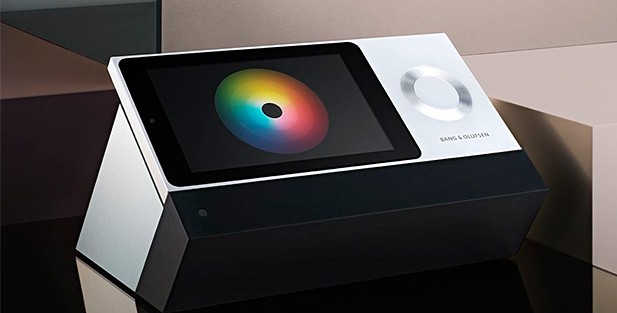 Bang-Olufsen-BeoSound-Moment wheel